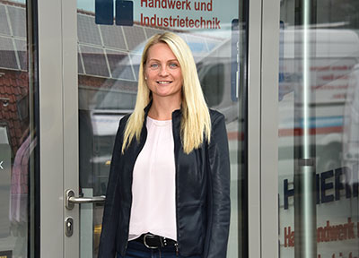Cindy Normann Cindy Normann
